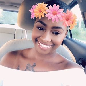 Meet your Posher, Tiffany